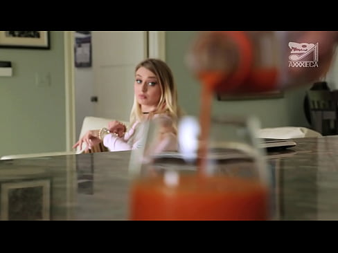 ❤️ A rapaza quente de tetas grandes e coña axustada recibe unha polla do perdedor, pero moi dura ️❌ Follar na pornografía gl.eggporncomics.ru